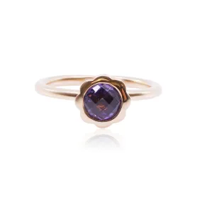 18K ROSE GOLD FACETED ROUND AMETHYST COCKTAIL RING WITH FLORAL MOTIF