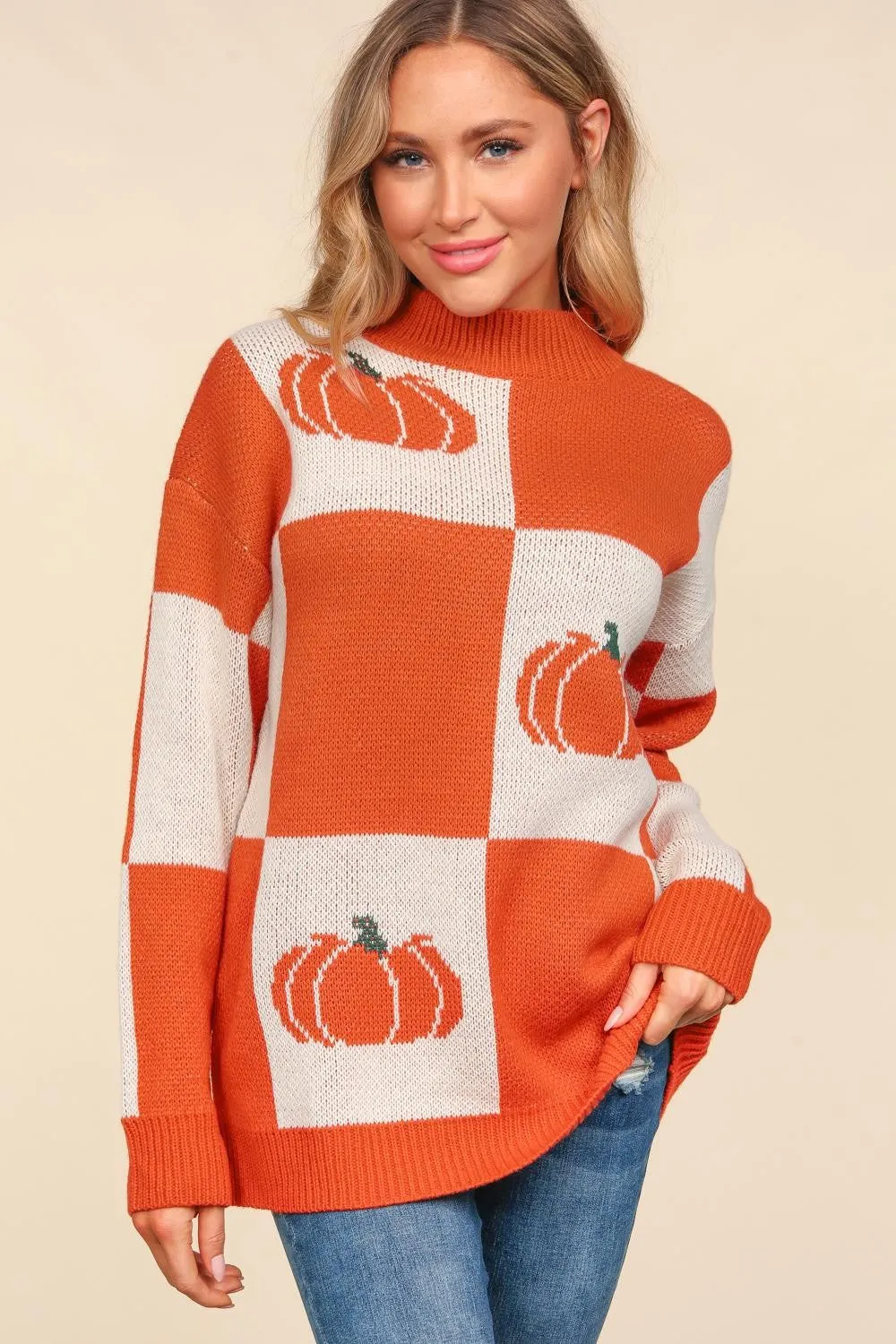 CHECKER PUMPKIN OVERSIZED SWEATER KNIT TOP