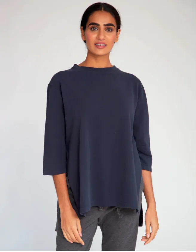 Corinne Organic Cotton Top In Navy