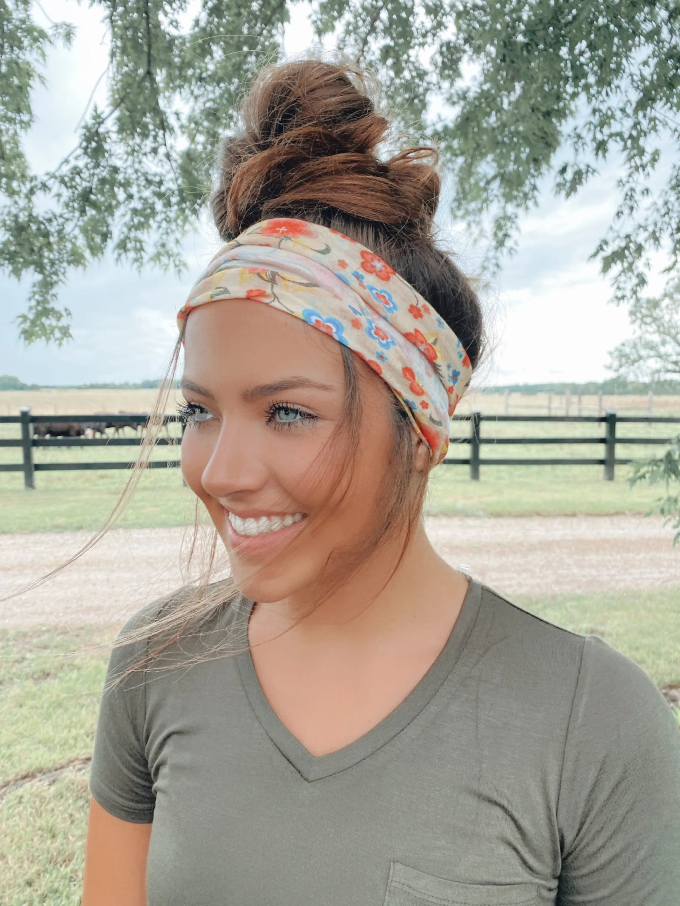 Ivory Floral Stretchy Headwrap